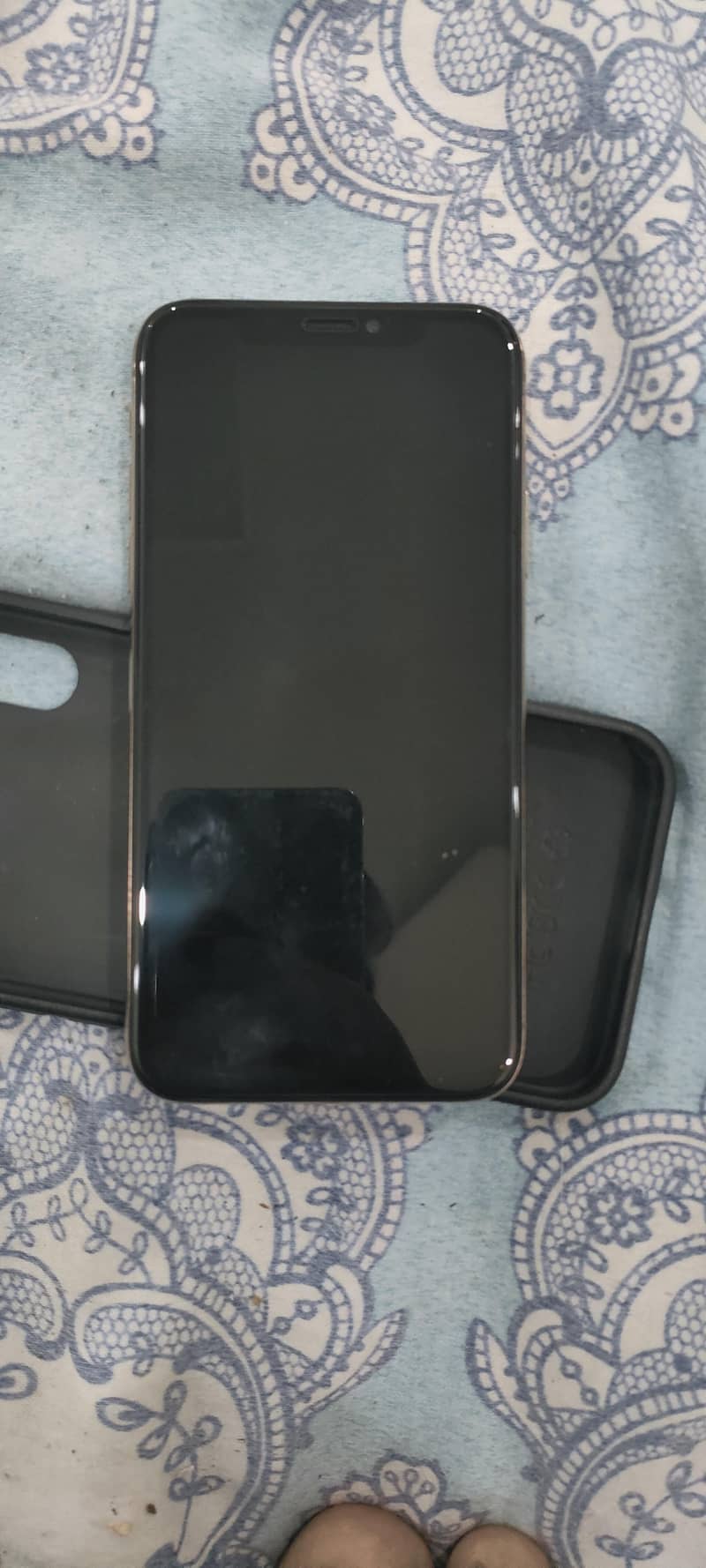 Apple iPhone XS 4