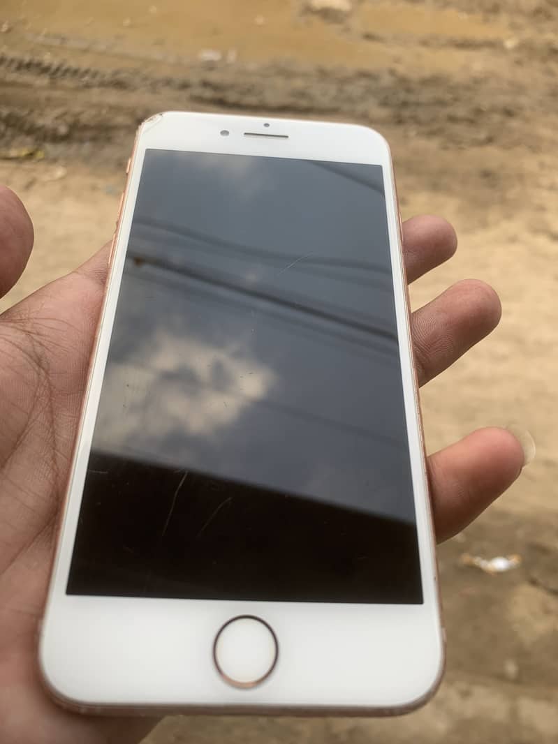 Apple iPhone 8 11