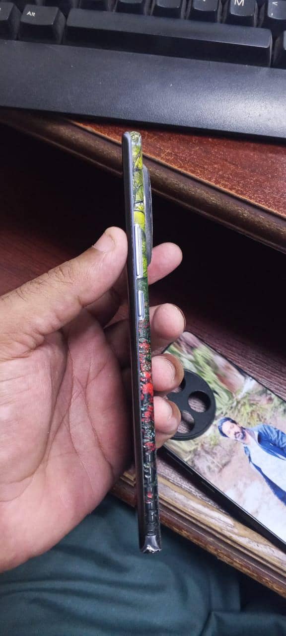 Tecno CAMON 30S 4