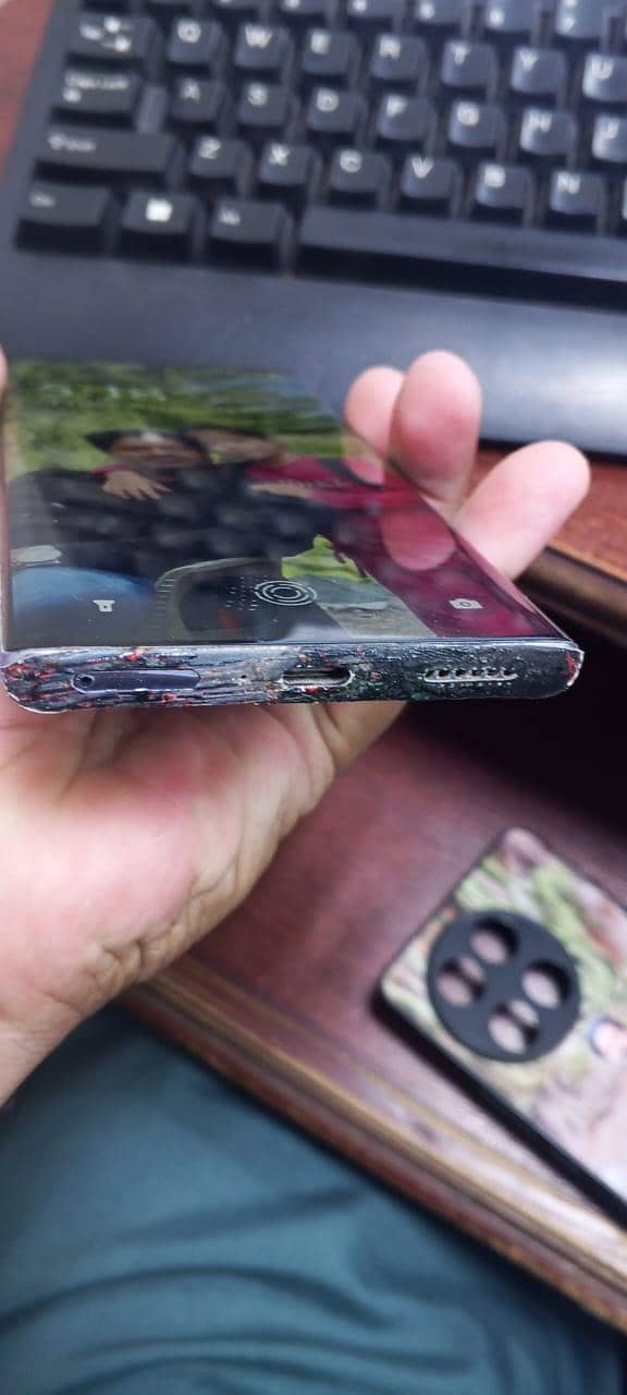 Tecno CAMON 30S 5
