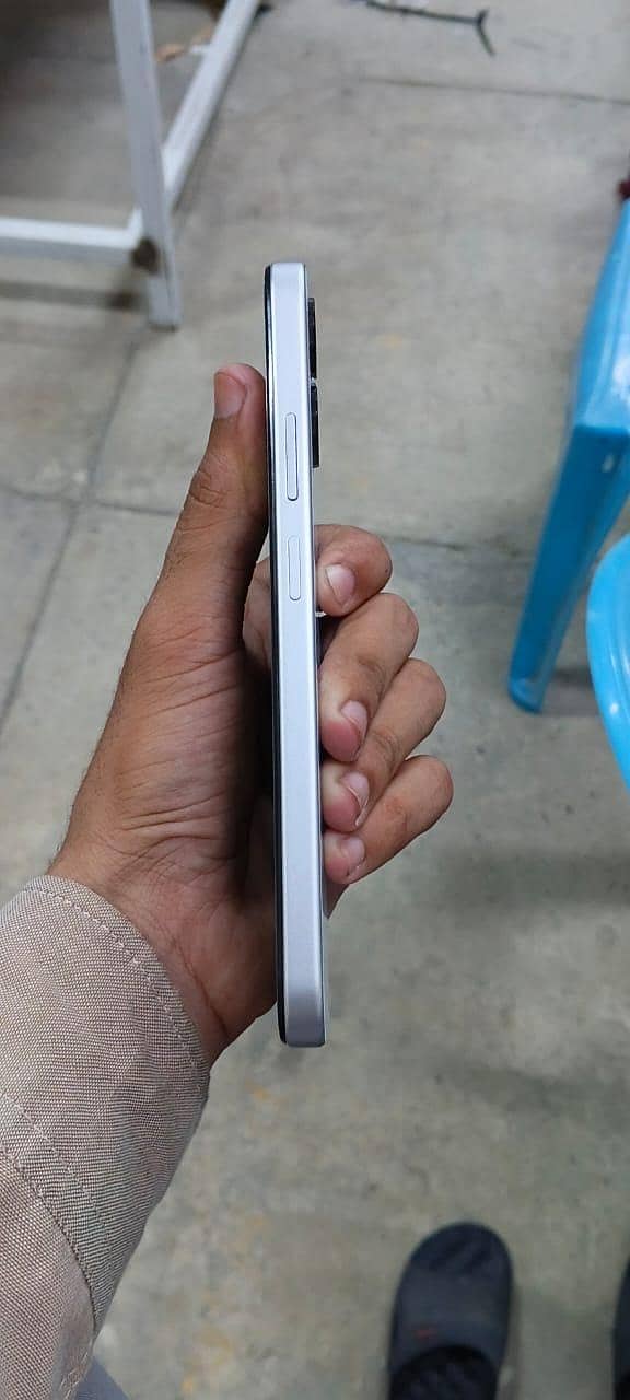 OPPO A6c 5