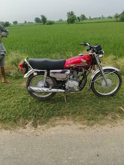 Honda CG 125 2024