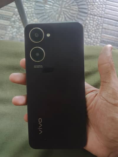 Vivo Y28s
