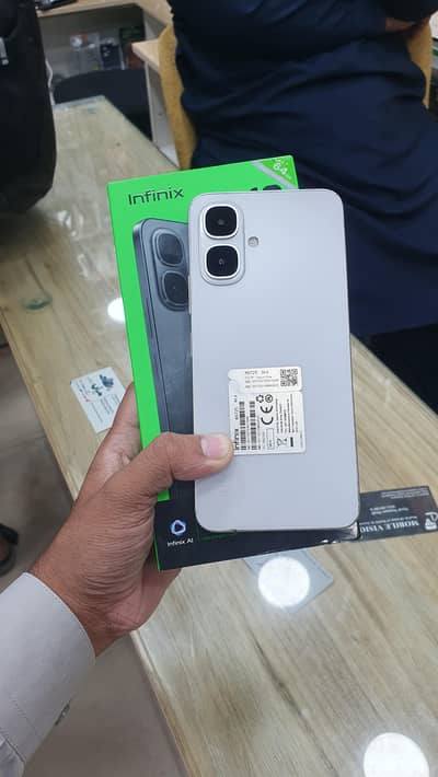 Infinix Smart 10 4/64