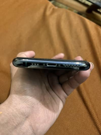 Iphone 11 pro 256gb pta approved