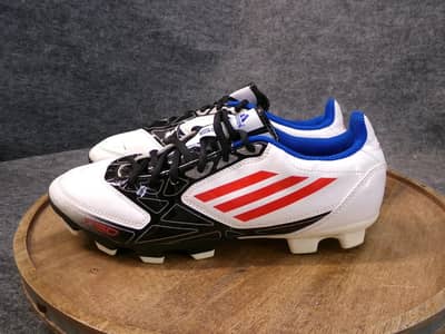 F50 football shoes 10/10  8 number