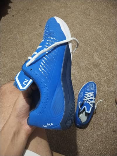 Football shoes
