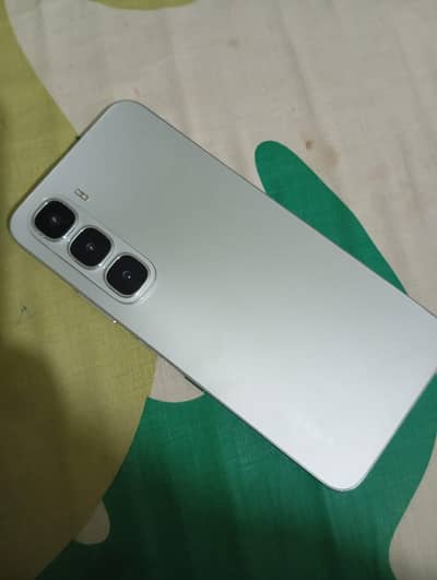 Infinix Hot 60i