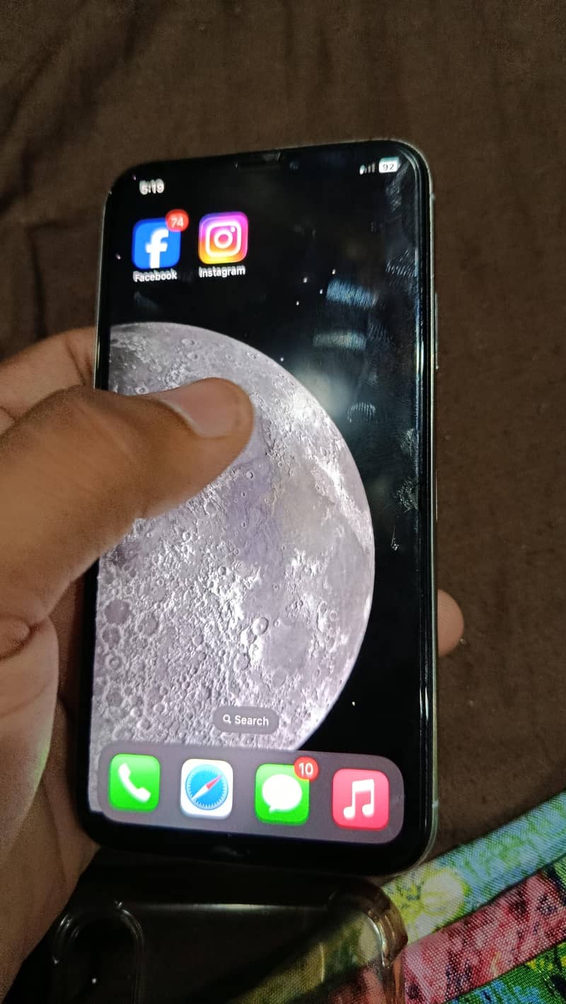 Apple iPhone X 11