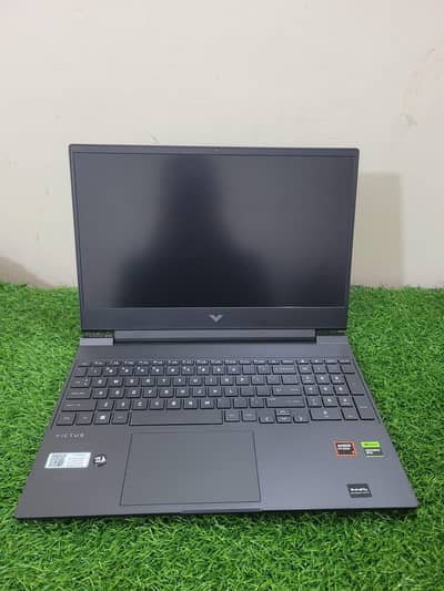 Hp victus Ryzen 7 8845HS Rtx 4060 8gb Nvidia gpu