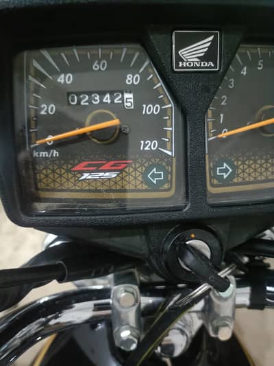Honda 125 special edition black 10/10
