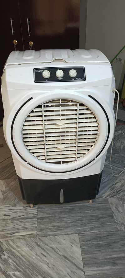 AirCooler with Ice Bags - Good Condition