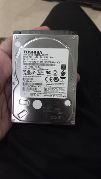 1 TB Toshiba hard disk drive