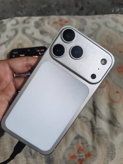 Apple iPhone 11 Convert into 17 Pro