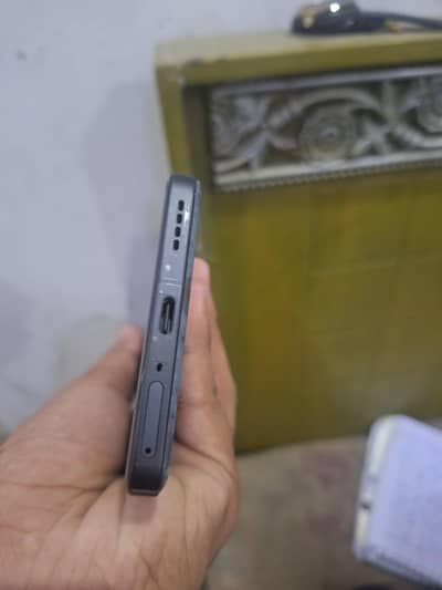 Realme GT 6 16/512 official pta