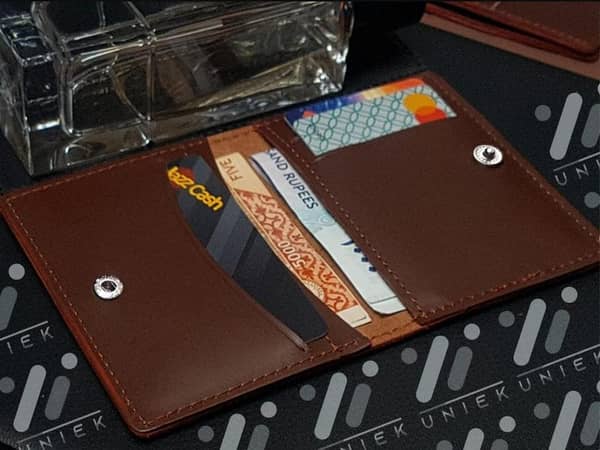 Premium Textured Leather Card Holder Wallet – Sleek Minimalist Design