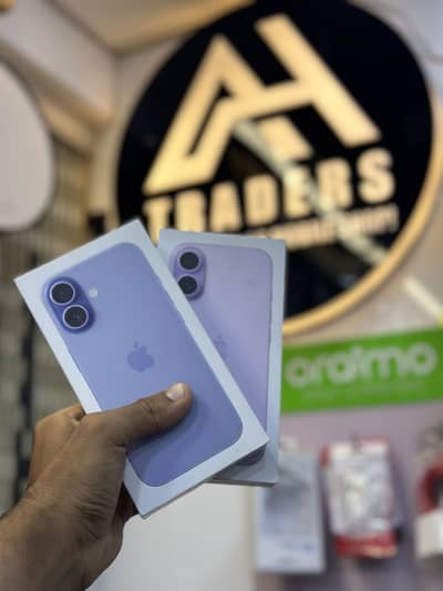 Apple iPhone 17 Factory Unlock Box pack Brand new lavender n blue colo