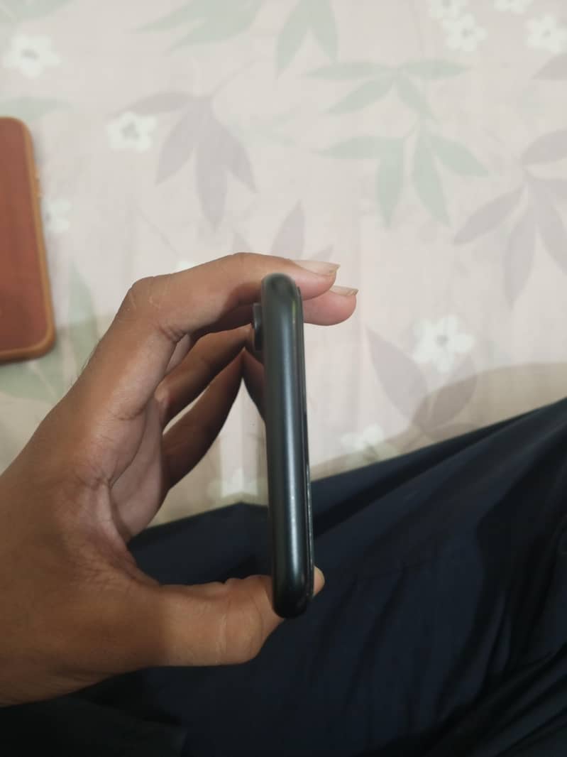 iphone XR 6