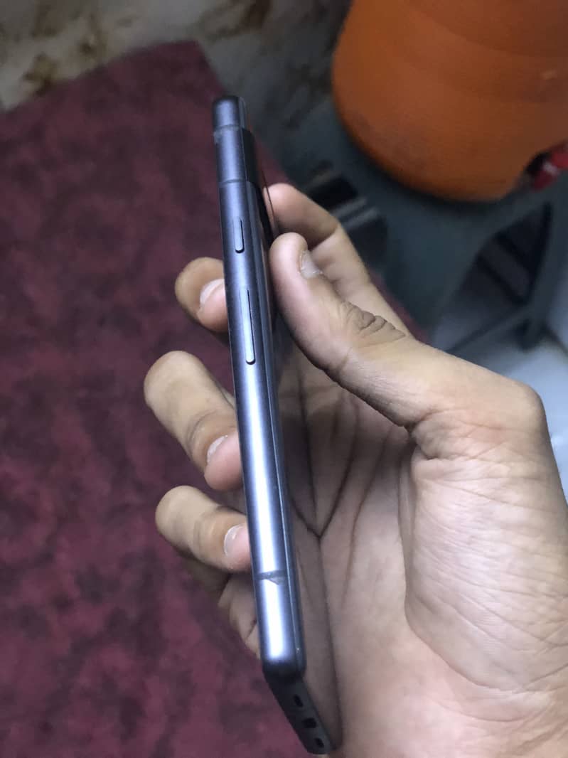 Google Pixel 7a 5