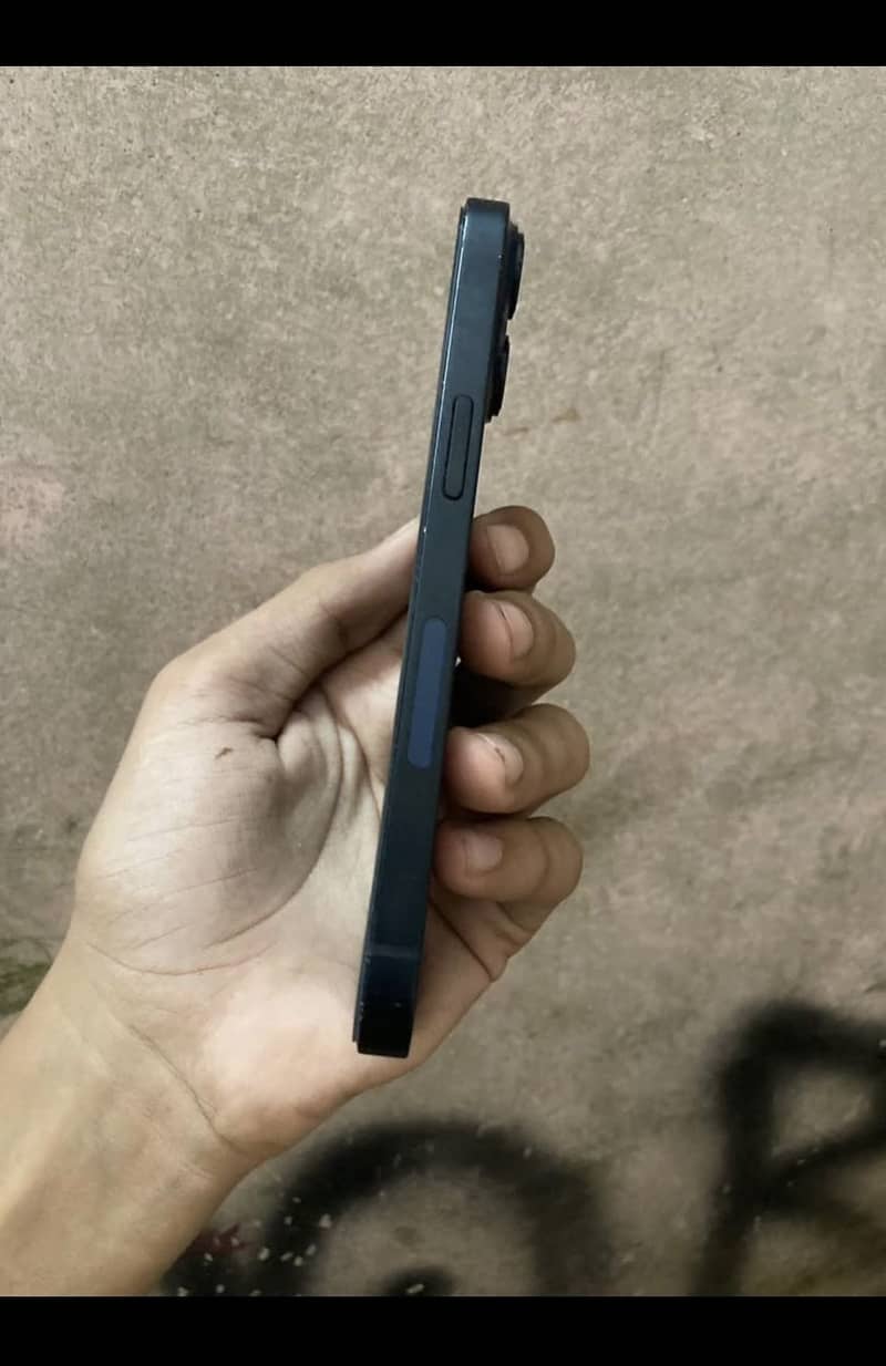 Apple iPhone 14 0