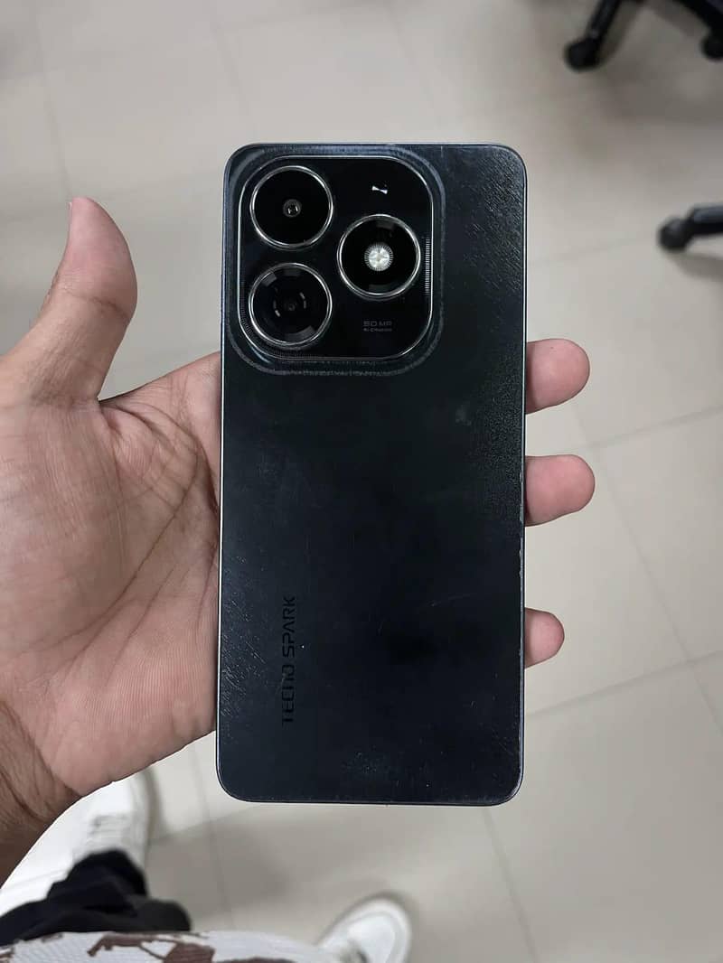 Tecno Spark 20 2