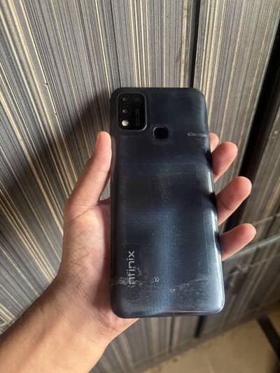 Infinix Hot 11 Play