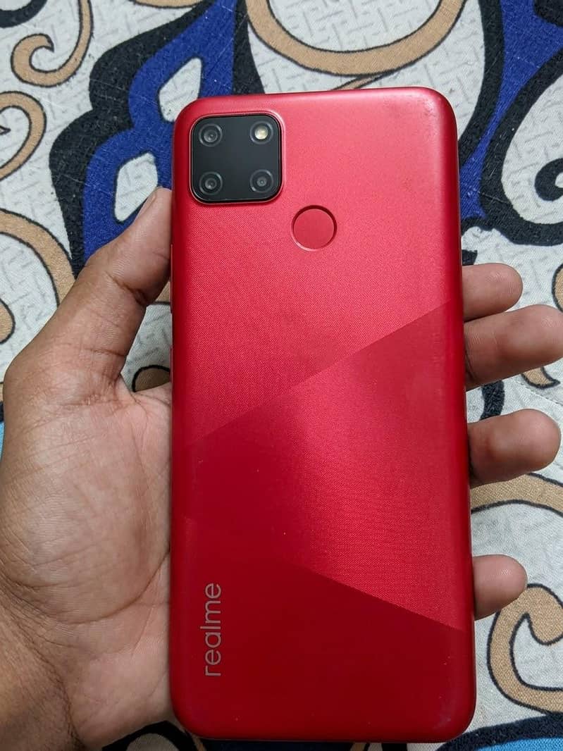 Realme C12 0