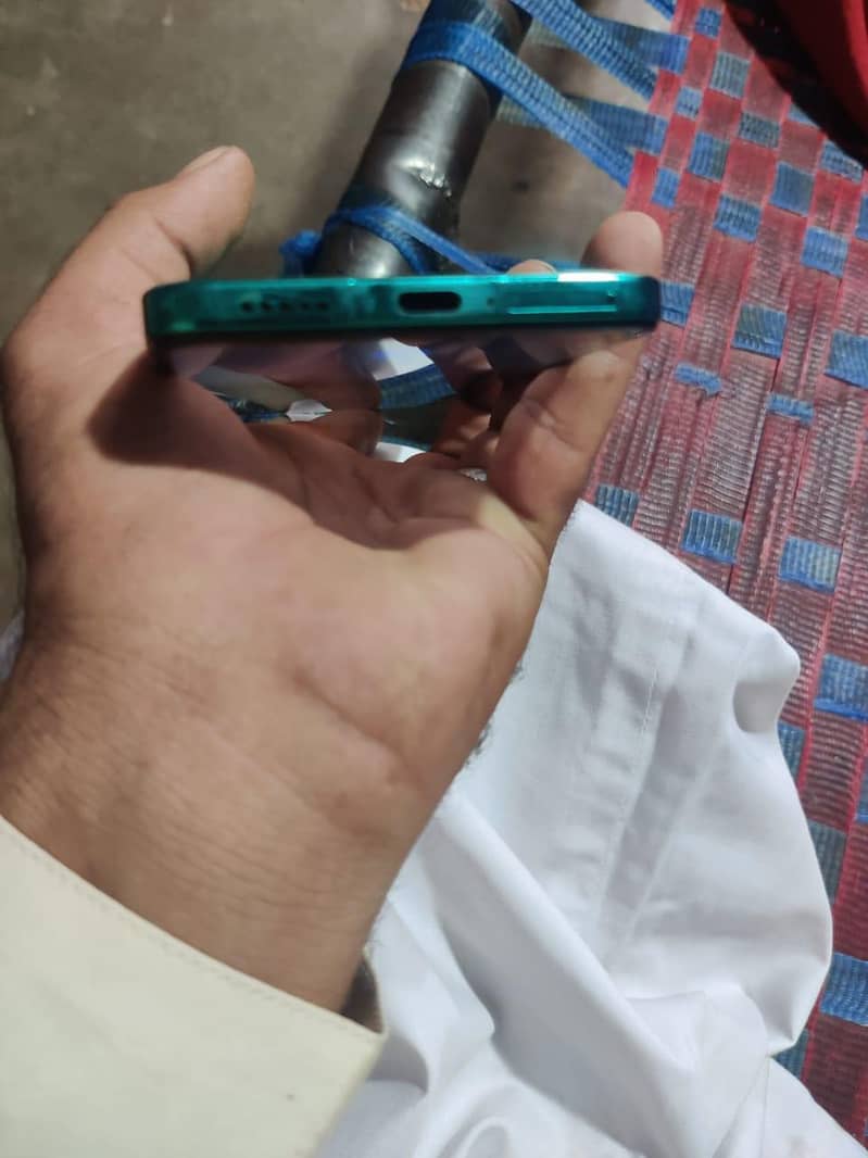 majidsiyal26@gmail. com 3