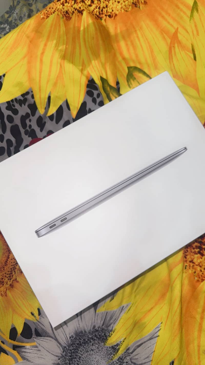MacBook M1 2