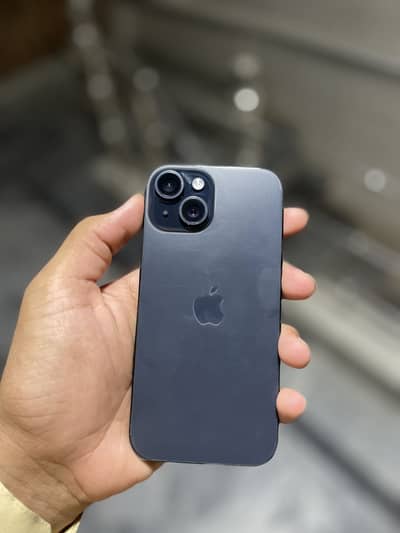 Apple iPhone 15