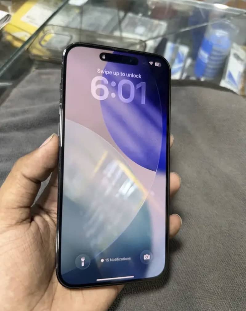 Apple iPhone 14 Pro Max 2