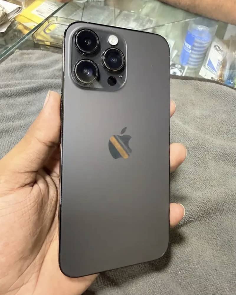 Apple iPhone 14 Pro Max 5