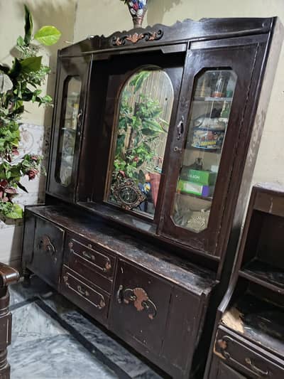 dressing table