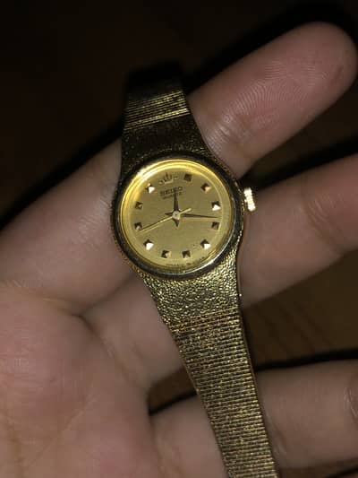Pre-Owned Vintage Seiko 8Y21-0020 Gold-Tone Quartz Ladies Watch