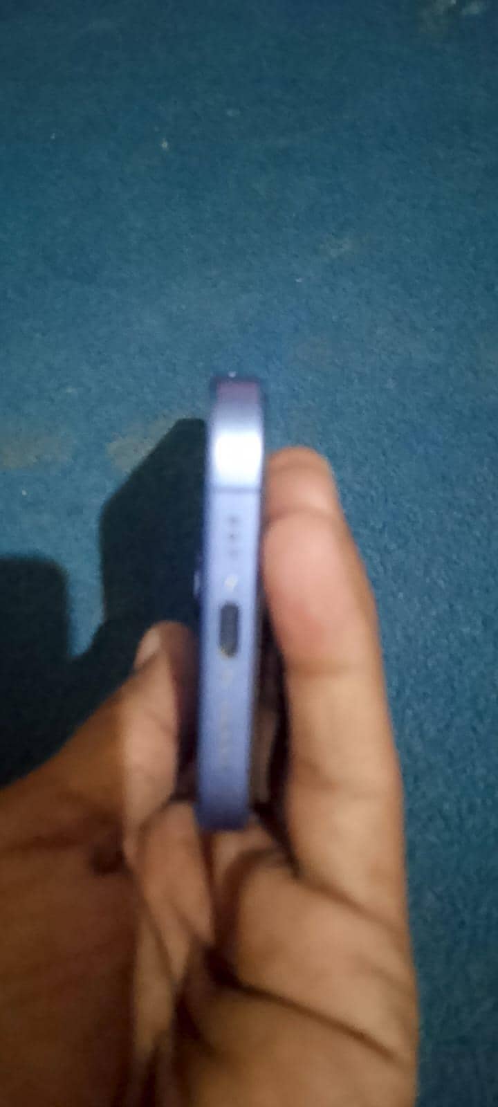 Apple iPhone 16 1