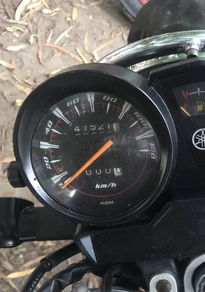 Yahama ybr 125G 18/19