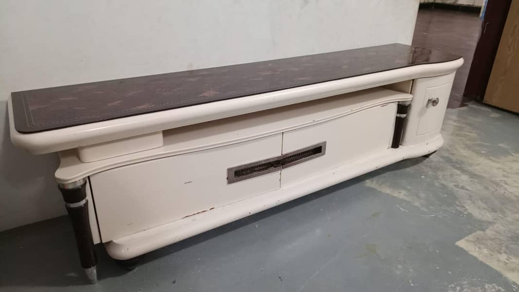 TV console 1