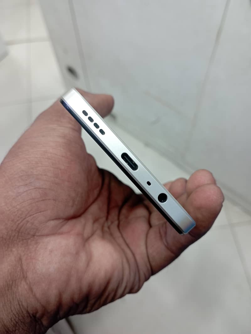 Realme note 70 2