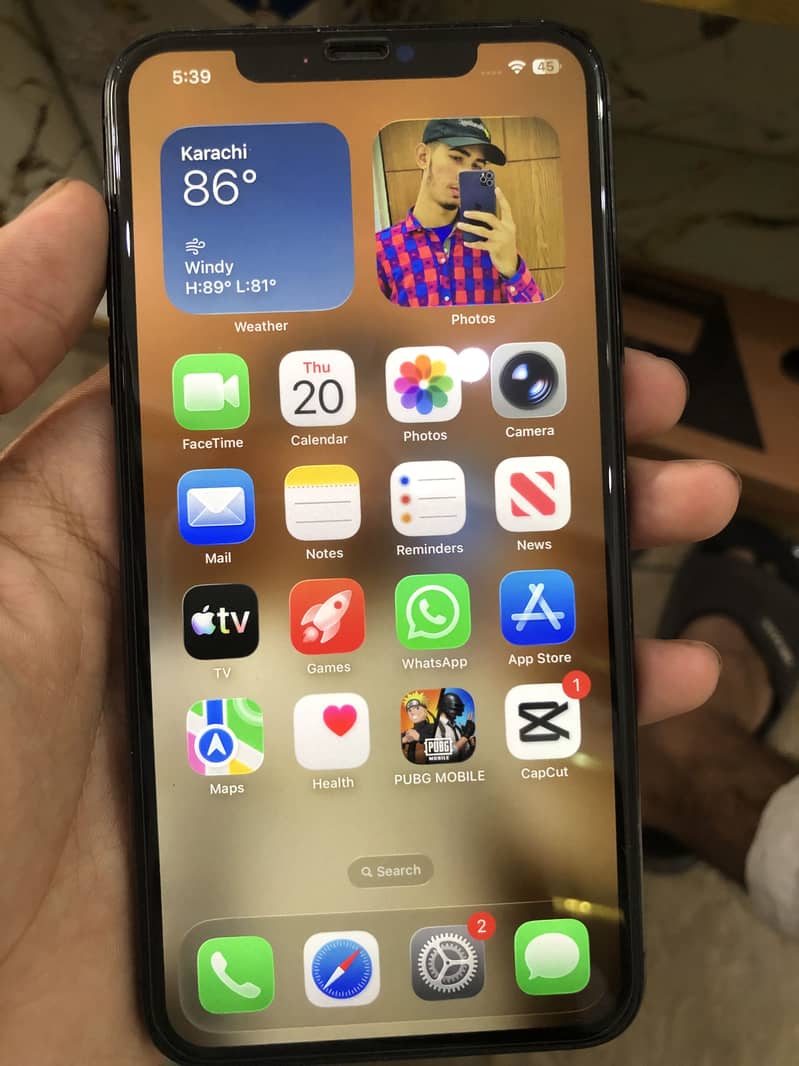 Apple iPhone 11 Pro Max 6
