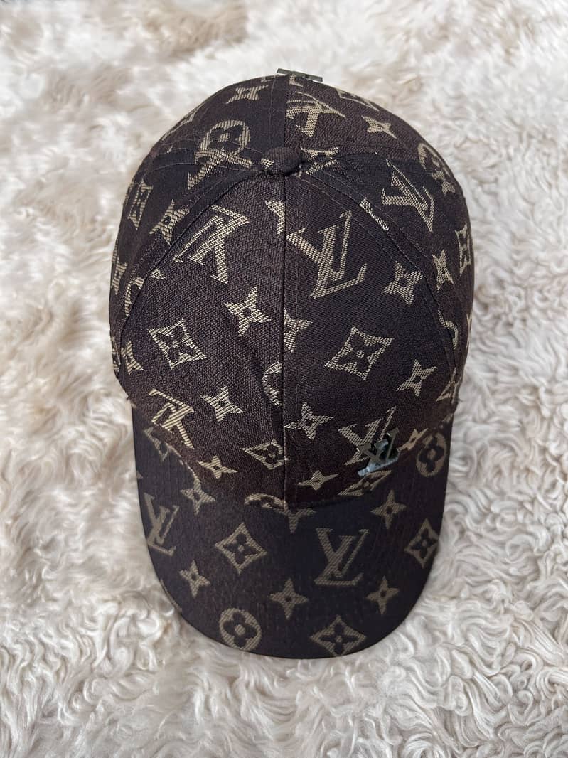 Branded caps 10