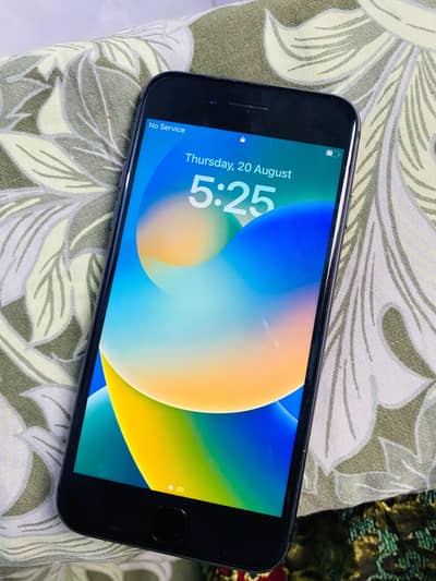 Apple iPhone 8