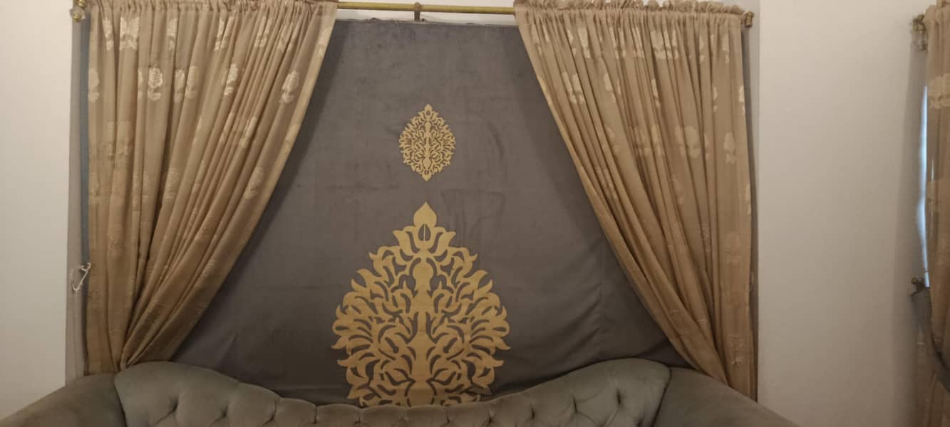 Curtains 4