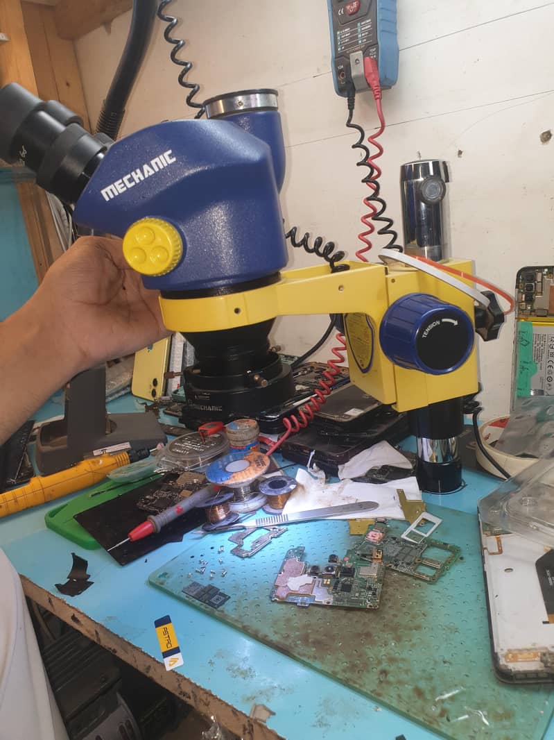 microscope 4