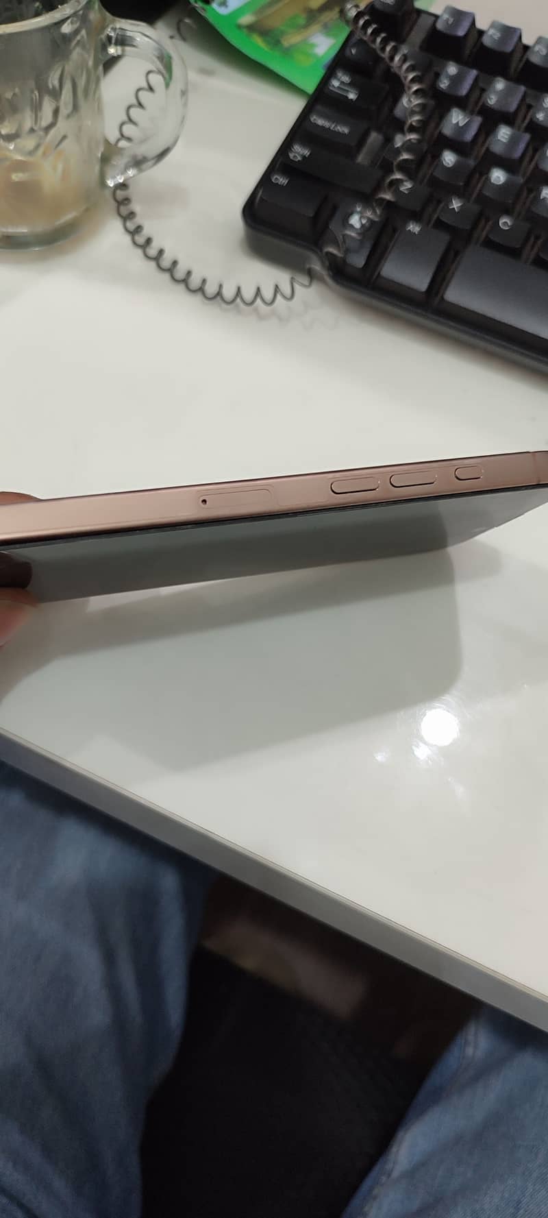Apple iPhone 16 Pro Max 5