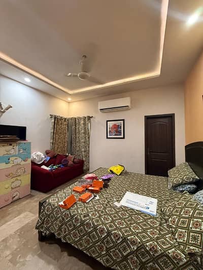 8 MARLA DOUBLE STOREY HOUSE AVAILABLE FOR SALE WITH SOLAR