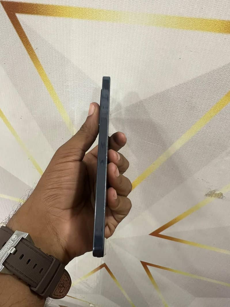 Infinix Note 40 6