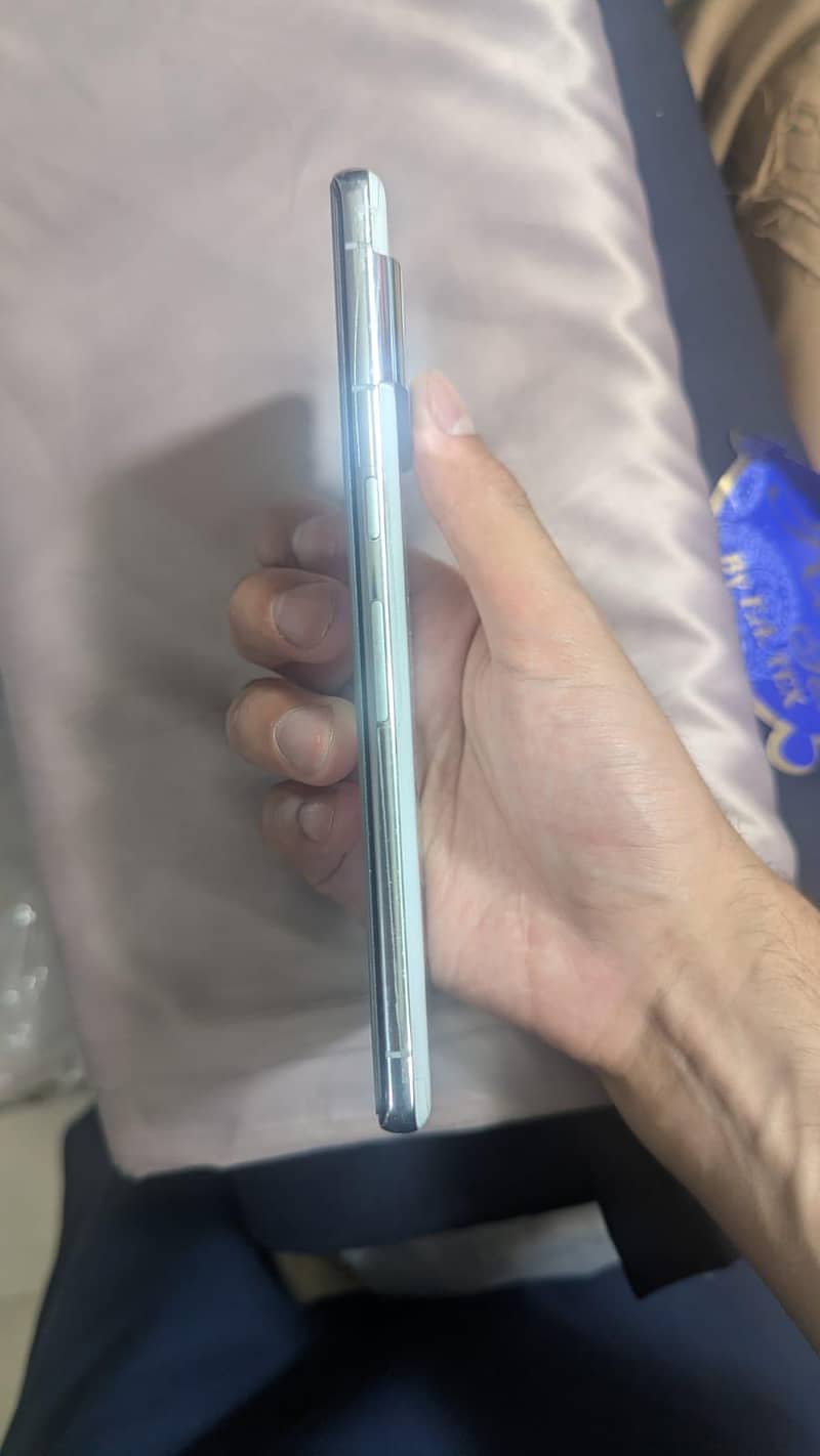 Google Pixel 7 Pro 2