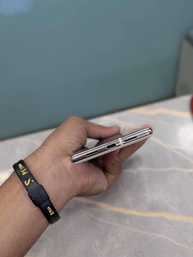 Google pixel 6 pro 2