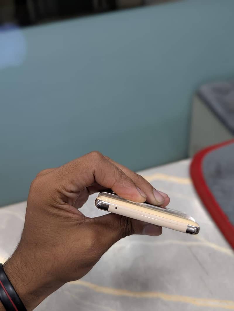Google pixel 6 pro 5