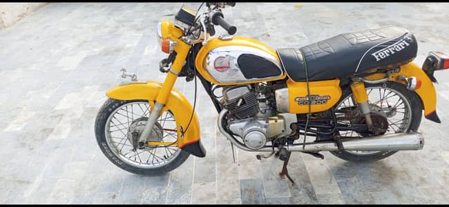 CD 185 Bike only 300k Three Lac